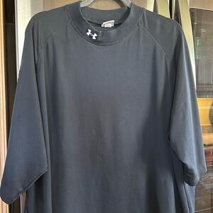 Under Armour - short sleeve black mock turtleneck